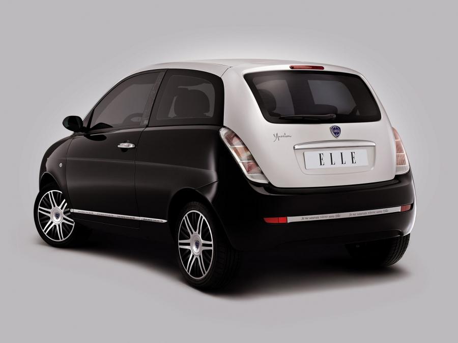  Lancia Ypsilon ELLE 2010 года  (фото 4 из 6)
